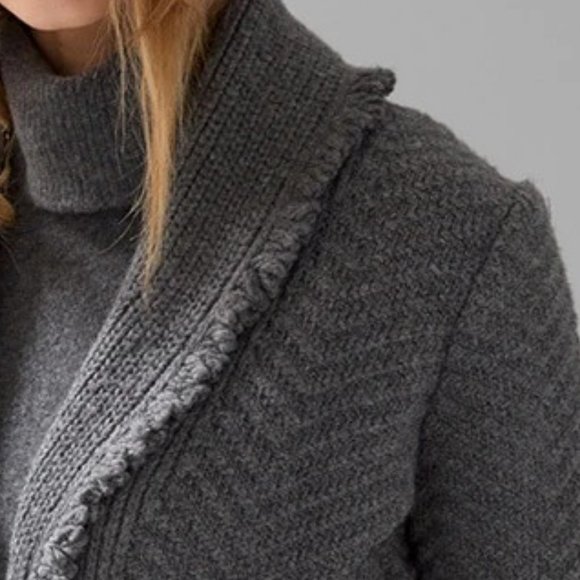 WHBM $140 NWT Fringe Shawl Sweater Coat Cardigan Jacket Grey S M - Picture 6 of 8